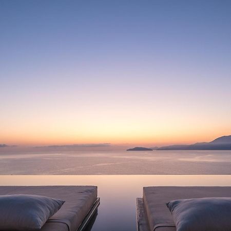 Villa Pure C Vathí Esterno foto